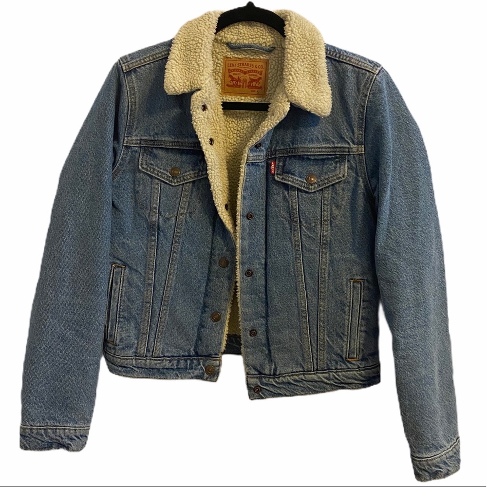 Vintage LEVI’S Trucker Jean Jacket Size Small